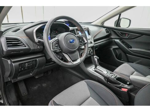 Used 2022 Subaru Crosstrek 2.0i Premium image 9