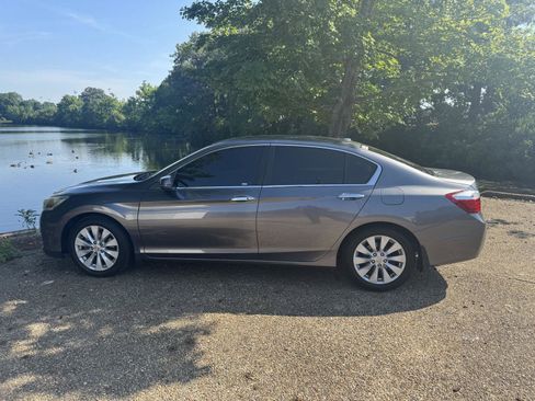 Used 2014 Honda Accord EX-L image 9