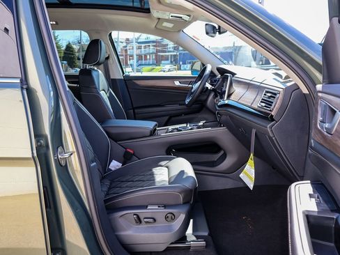 New 2026 Volkswagen Atlas SEL Premium R-Line AWD/4WD image 32