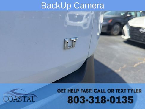 Used 2023 Chevrolet Traverse LT image 8