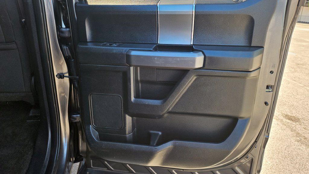 Used 2017 Ford F150 XLT w/ Equipment Group 302A Luxury AWD/4WD image 20
