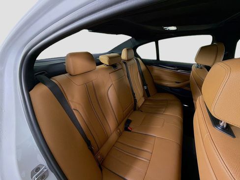 Used 2018 BMW 540i xDrive image 30