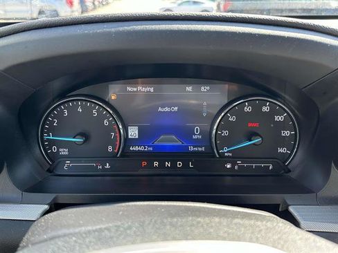 Used 2022 Ford Explorer XLT w/ Equipment Group 202A image 17