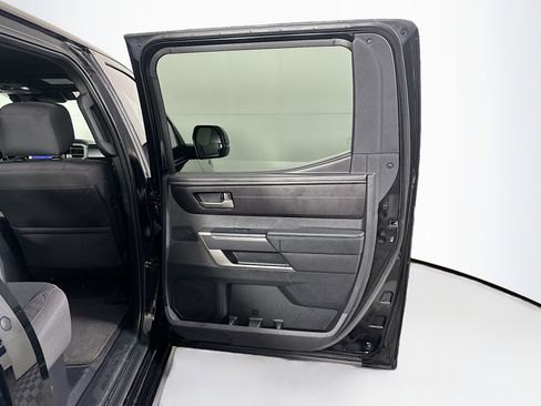 Used 2025 Toyota Tundra SR5 AWD/4WD image 30