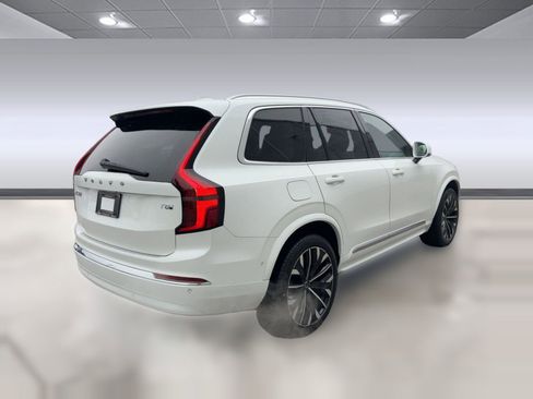 New 2026 Volvo XC90 T8 Ultra w/ Protection Package Premier AWD/4WD image 9