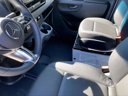 New 2026 Mercedes-Benz Sprinter 2500 image 7