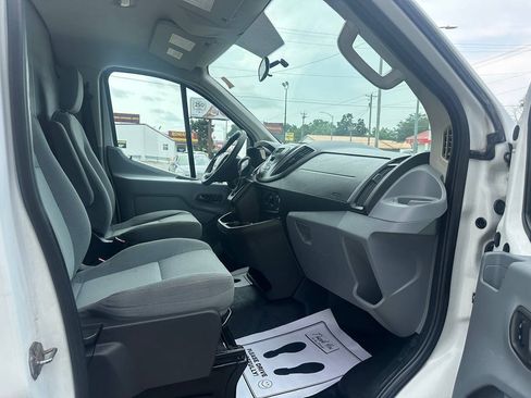 Used 2015 Ford Transit 250 148 Low Roof RWD image 24