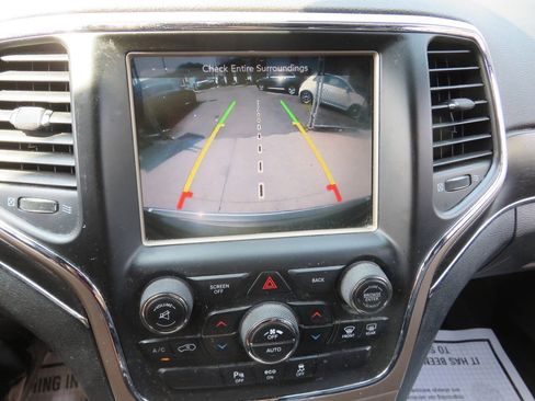 Used 2015 Jeep Grand Cherokee Limited AWD/4WD image 19