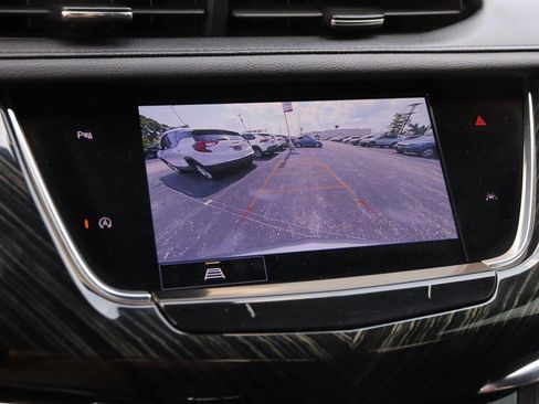 Used 2023 Cadillac XT6 Premium Luxury AWD/4WD image 20