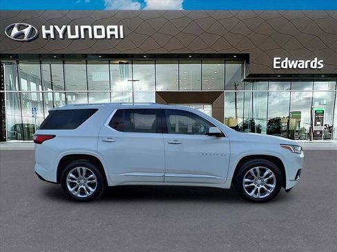 Used 2019 Chevrolet Traverse High Country w/ LPO, Cargo Package image 9