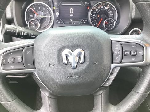 New 2026 RAM 1500 Express AWD/4WD image 13