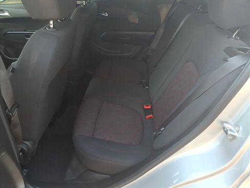 Used 2018 Chevrolet Sonic LT image 18