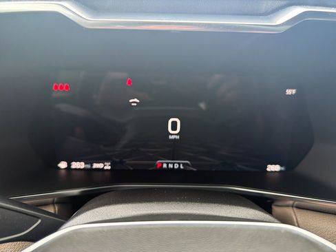 New 2026 GMC Canyon Denali AWD/4WD image 19
