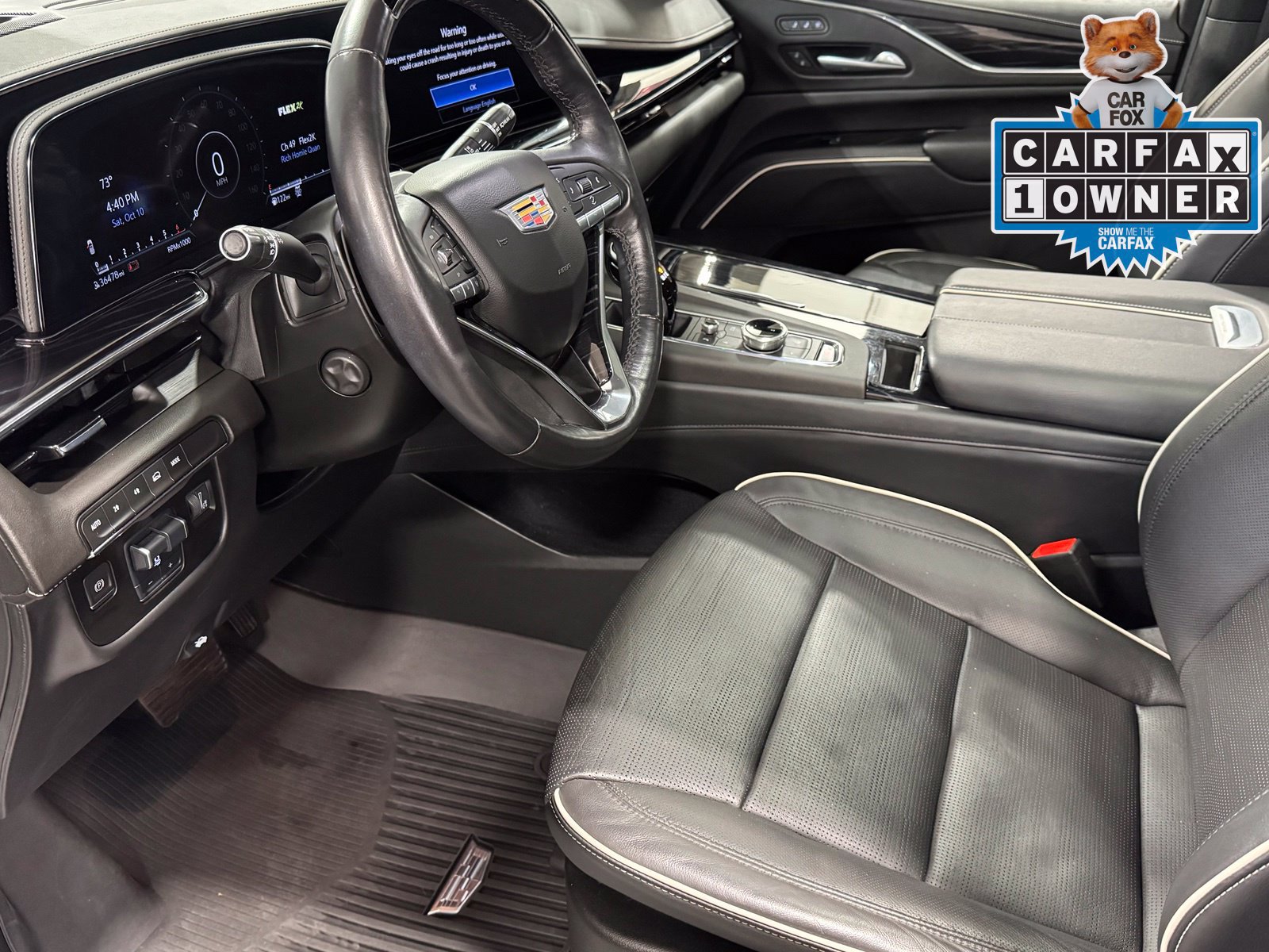 Used 2023 Cadillac Escalade Sport w/ LPO, ONYX Package AWD/4WD image 16