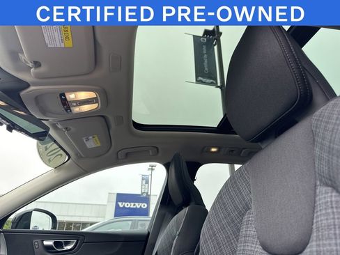 Certified 2025 Volvo XC60 B5 Core w/ Protection Package Premier AWD/4WD image 14