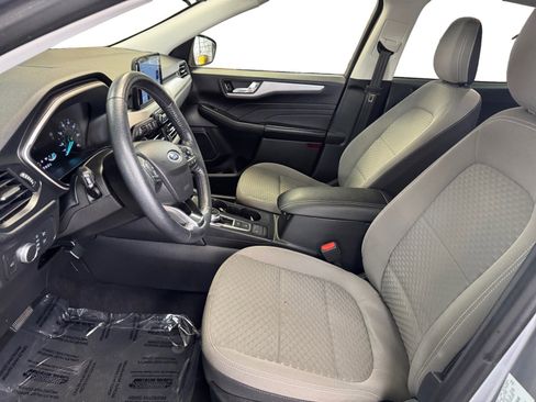 Used 2021 Ford Escape SE w/ Convenience Package image 9