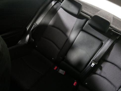 Used 2015 MAZDA MAZDA3 i Touring image 12