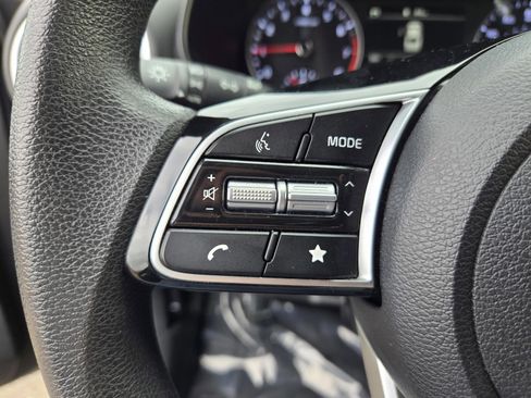 Used 2024 Kia Forte LXS image 15