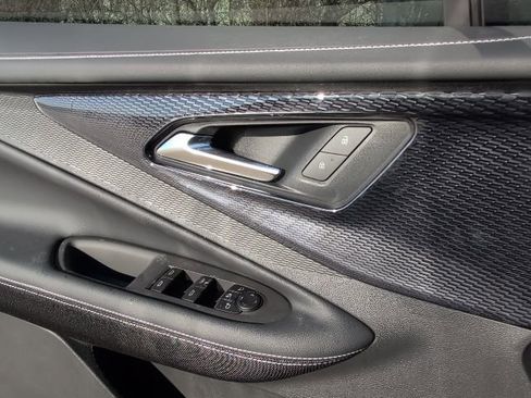 New 2026 Chevrolet Blazer EV LT image 16