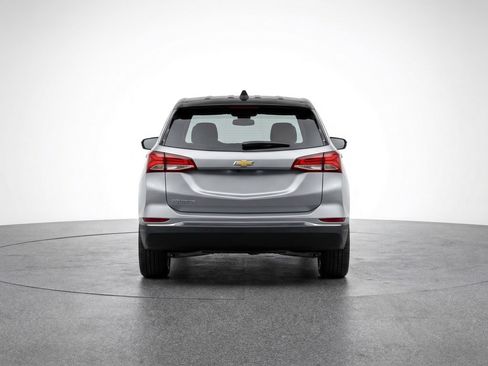 Used 2025 Chevrolet Equinox LT FWD image 7