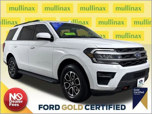 Certified 2022 Ford Expedition XLT AWD/4WD image 1