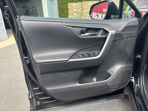 Used 2024 Toyota RAV4 Adventure AWD/4WD image 16