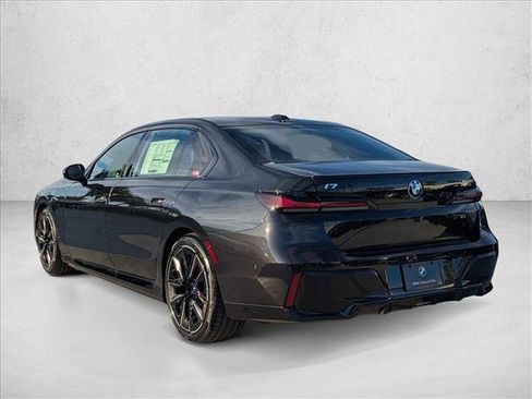 New 2026 BMW i7 eDrive50 image 9