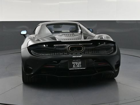 Used 2024 McLaren 750S Spider RWD image 7
