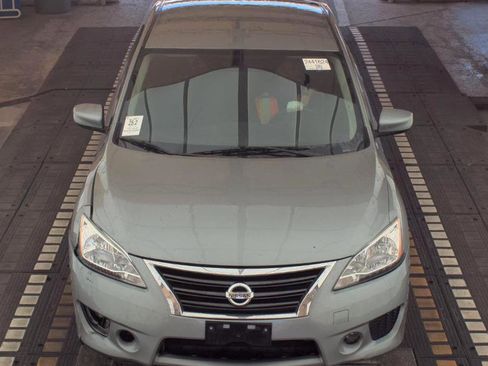Used 2013 Nissan Sentra SR image 2