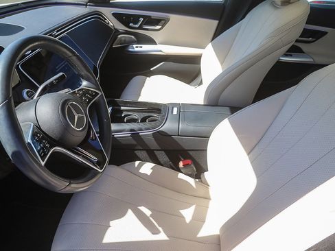 Certified 2024 Mercedes-Benz E 350 4MATIC Sedan image 5