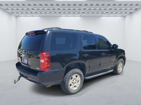 Used 2011 Chevrolet Tahoe LS RWD image 4