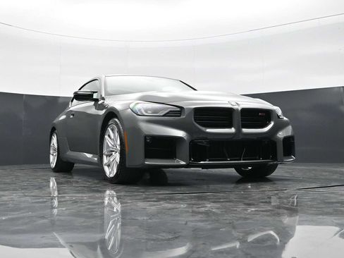 Used 2025 BMW M2 w/ Lighting Package image 28