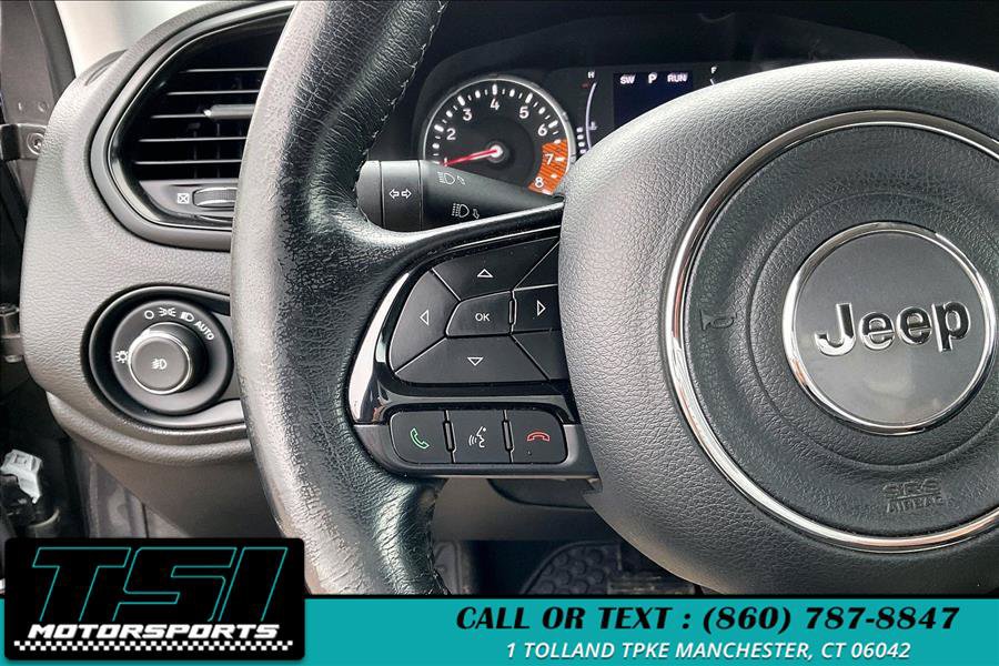 Used 2020 Jeep Renegade Altitude AWD/4WD image 16