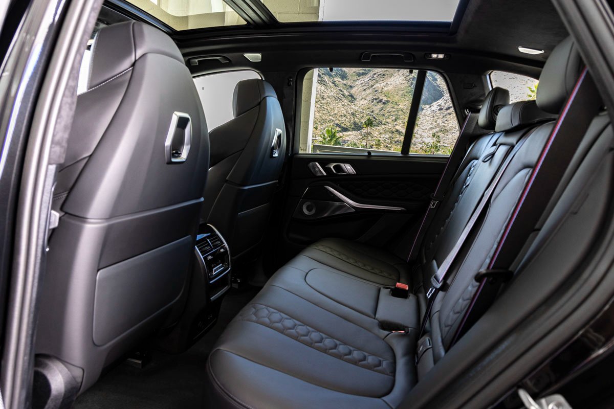 New 2026 BMW X5 M Competition w/ Executive Package AWD/4WD image 27