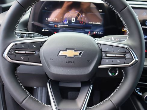 New 2026 Chevrolet Traverse LT w/ Driver Confidence Package image 6