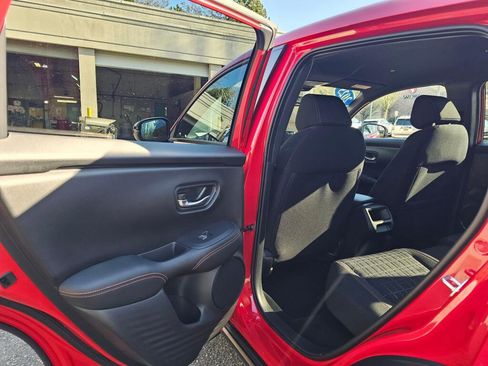 Certified 2025 Honda HR-V Sport image 14