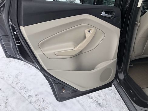 Used 2013 Ford Escape SEL image 18