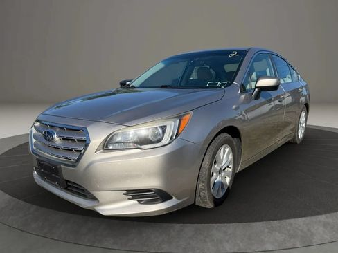Used 2017 Subaru Legacy 2.5i Premium AWD/4WD image 1