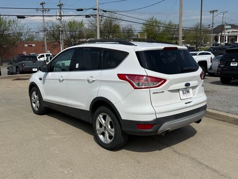 Used 2014 Ford Escape SE w/ Equipment Group 201A image 8