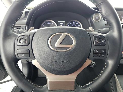 Used 2019 Lexus IS 300 image 22