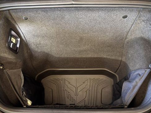 Used 2024 Chevrolet Corvette Stingray Premium Cpe w/ Z51 Performance Package image 34