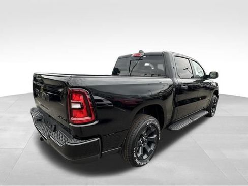 New 2026 RAM 1500 Express AWD/4WD image 5