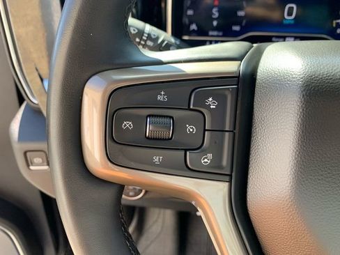 Used 2024 Chevrolet Silverado 2500 High Country image 22