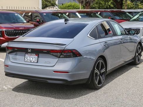 Used 2023 Honda Accord Sport image 10