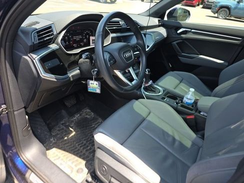 Used 2022 Audi Q3 2.0T Premium w/ Black Optic Sport Package AWD/4WD image 13