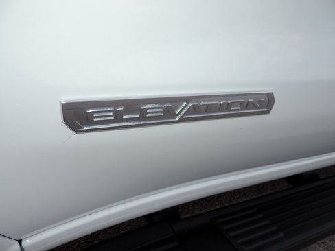 New 2026 GMC Sierra 1500 Elevation w/ Elevation Premium Package AWD/4WD image 11