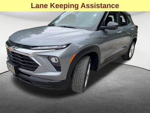 Used 2024 Chevrolet TrailBlazer LS w/ LS Convenience Package AWD/4WD image 5