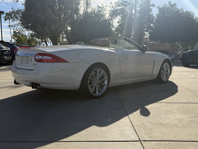 Used 2010 Jaguar XKR R RWD image 7