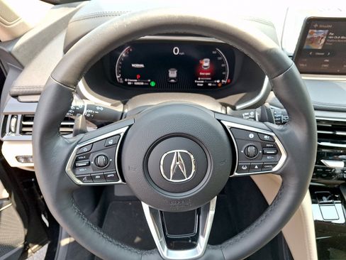 Certified 2023 Acura MDX SH-AWD w/ Advance Package image 18