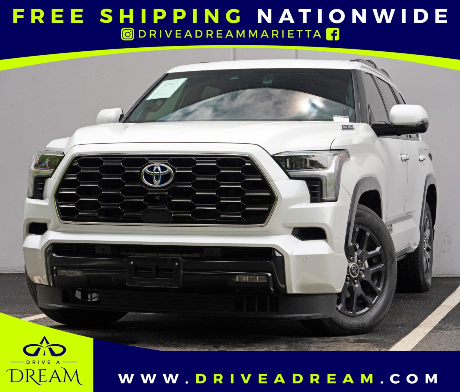 Used 2023 Toyota Sequoia Platinum AWD/4WD image 1